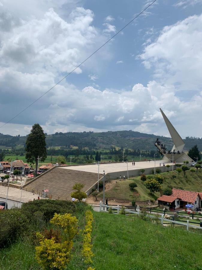 Hotel Lancers - Pantano De Vargas Paipa Boyaca 外观 照片